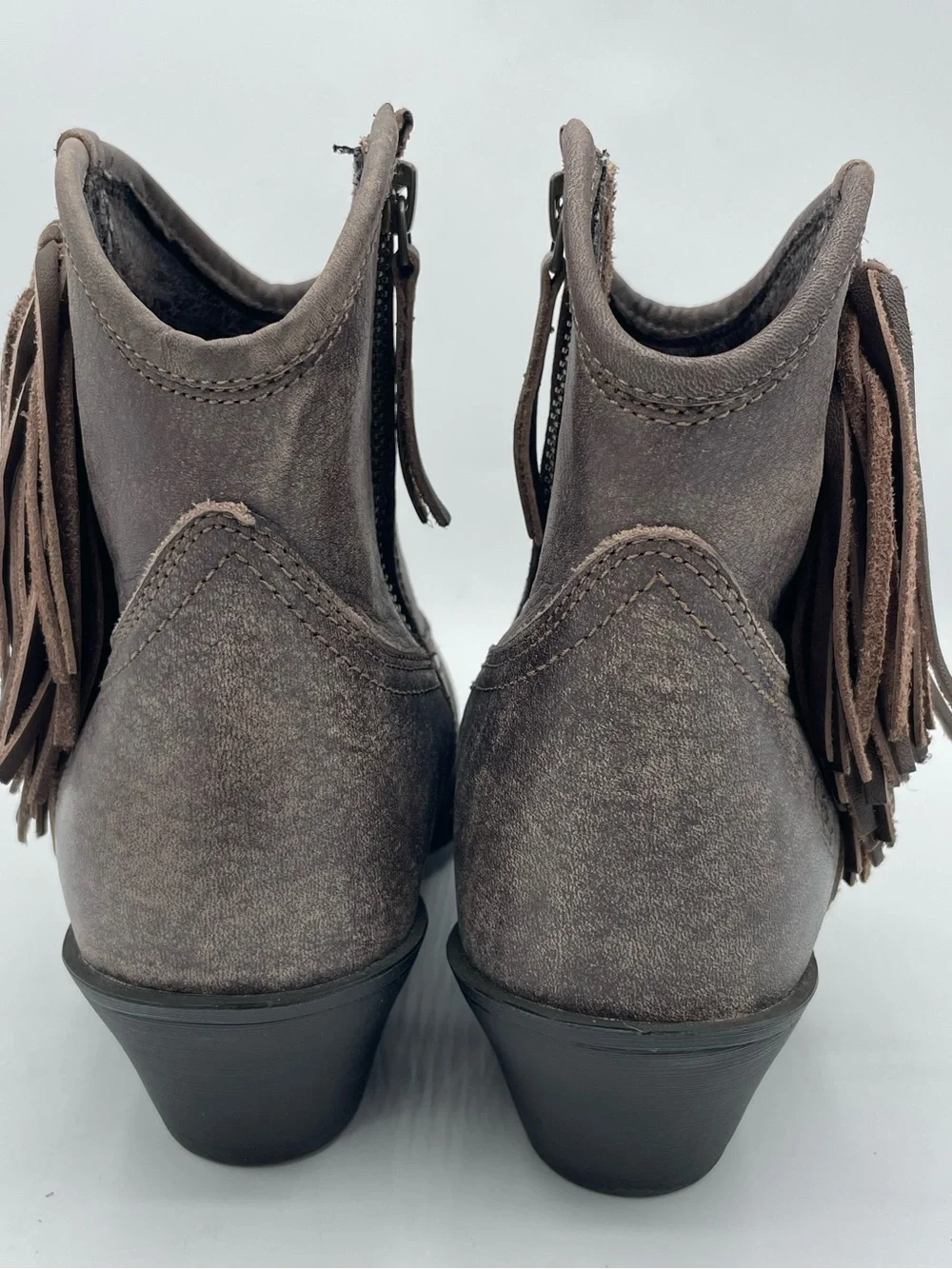 Ariat Duchess Taupe Fringe Western Leather Ankle Boots.